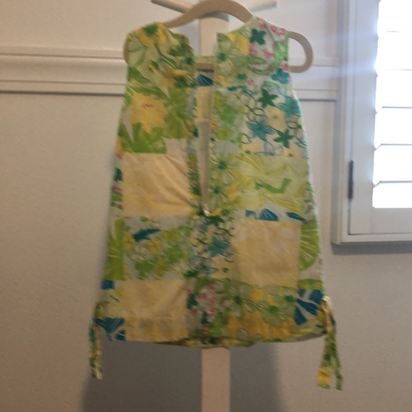 Very cute Lilly dress sz 3T- play condition with marks on front as shown in pic - Picture 2 of 4